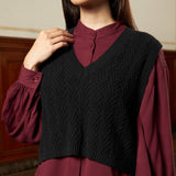 Chevron Knit Vest | Black